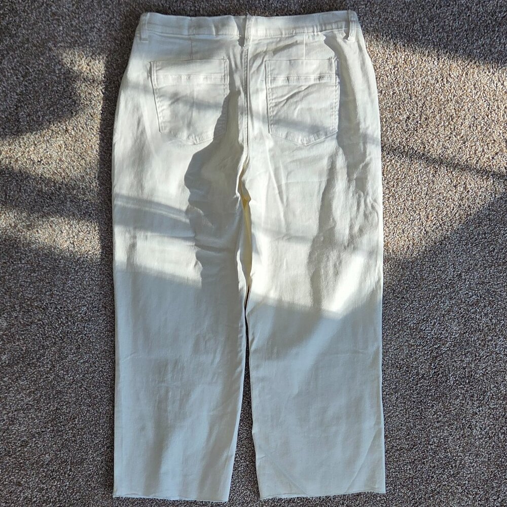 Jeans - Picture 4 of 4